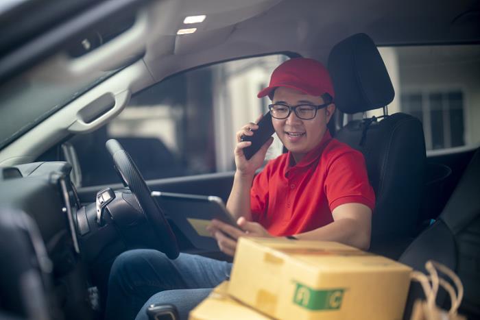 寄化妆品到伊朗怎么收费？可以用哪些物流渠道？