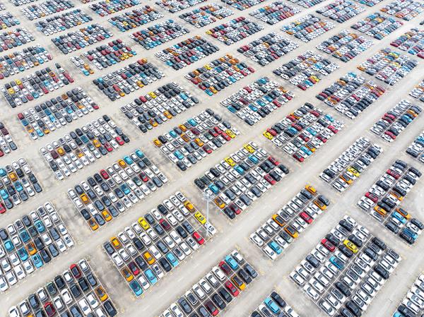 貨比三家不吃虧！2026年家具集運運費價格帶分析