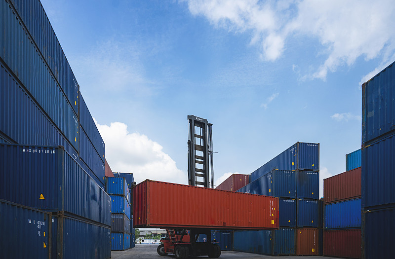 重仪木经过广东深圳跨境物流配送到新加坡 重仪木经过广东深圳跨境物流配送到新加坡