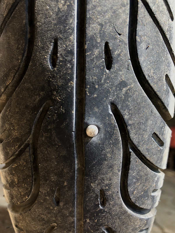 戴森吸尘器配件采用深圳跨国货运派送到奥地利