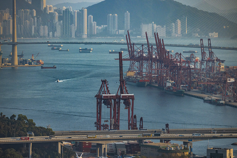 车载显示器使用广东广州环球货运派送至英国伦敦 车载显示器使用广东广州环球货运派送至英国伦敦