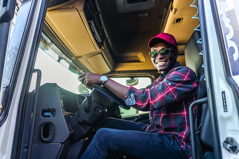 磁吸开关通过山东烟台国际物流运送至泰国曼谷