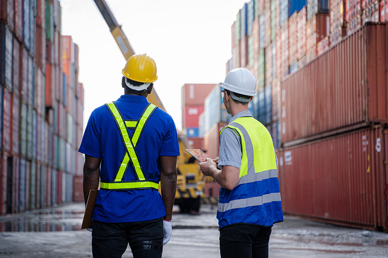 洗手液/消毒液（便携式）选用江苏连云港国际运输送达越南胡志明市
