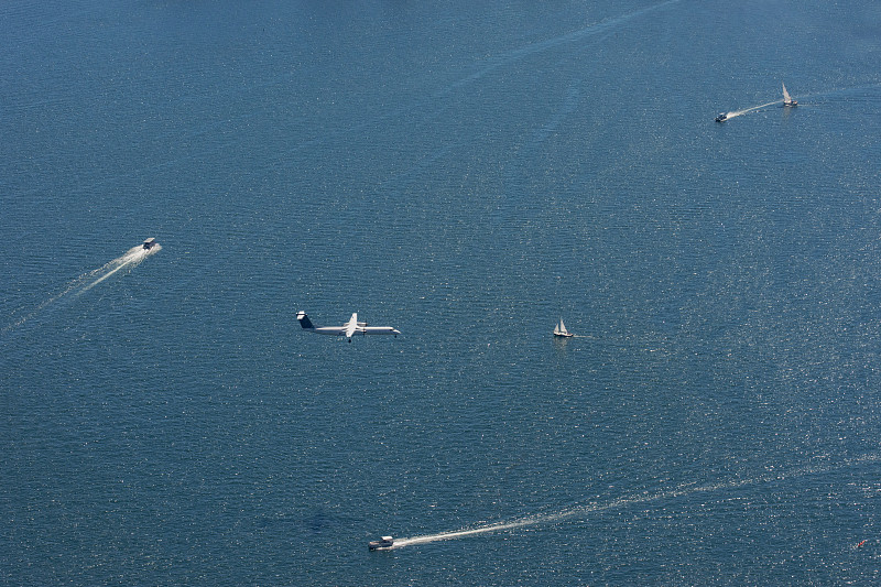 车载GPS天线及信号增强器采用中国上海跨国货运高效送达澳大利亚悉尼 车载GPS天线及信号增强器采用中国上海跨国货运高效送达澳大利亚悉尼