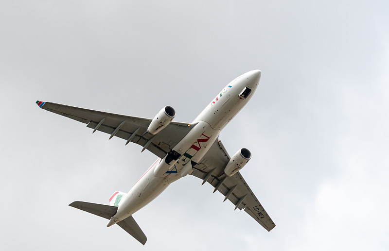 加厚光腿神器使用广州国际物流快送到土耳其 加厚光腿神器使用广州国际物流快送到土耳其