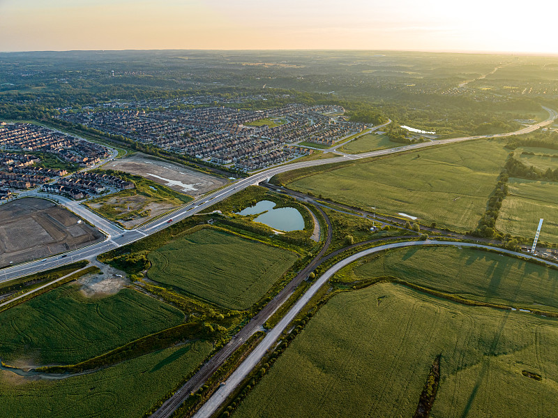 美丽雅魔术扫把经过东莞国际快递安全送达芬兰 美丽雅魔术扫把经过东莞国际快递安全送达芬兰