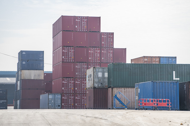 新能源产品通过广东深圳国际运输运到阿联酋迪拜 新能源产品通过广东深圳国际运输运到阿联酋迪拜