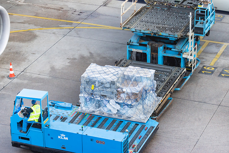 大蒜、生姜采纳广东广州国际快递送抵新西兰奥克兰