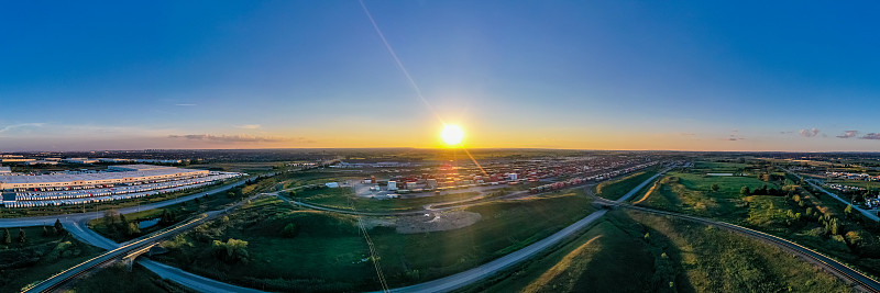 音频效果器利用中国上海环球货运配送至俄罗斯莫斯科