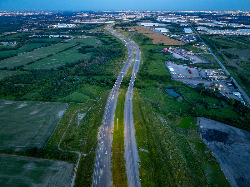 桥梁用木材通过吉林长春跨国货运发往日本东京 桥梁用木材通过吉林长春跨国货运发往日本东京