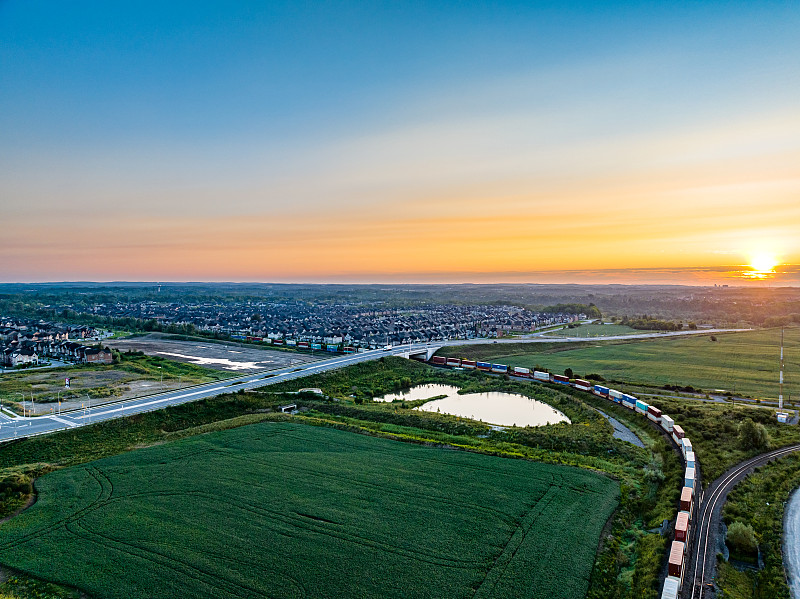 木片材黑龙江哈尔滨国际快递送达泰国曼谷