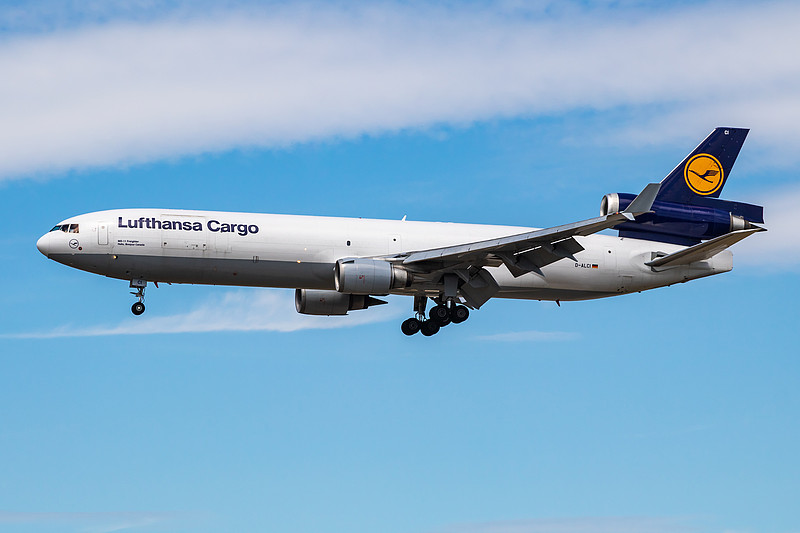 檀香扇东莞全球物流配送到印度 檀香扇东莞全球物流配送到印度