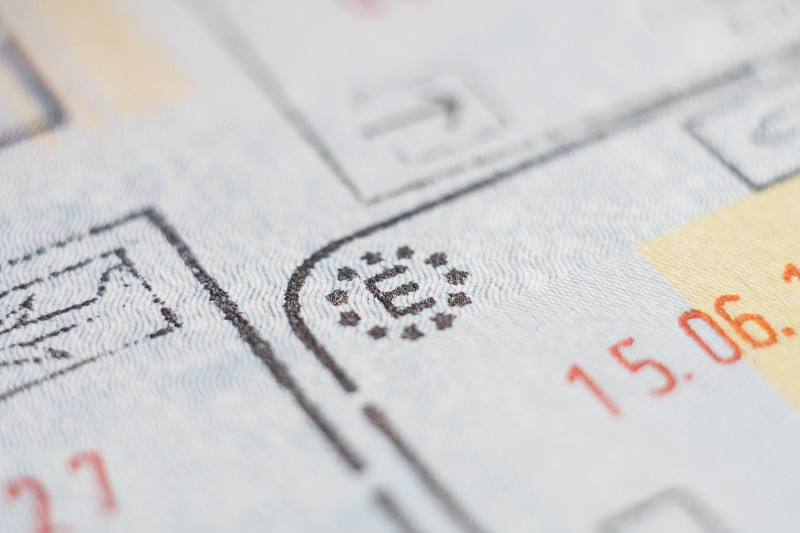 靴子借用东莞外贸物流发往比利时