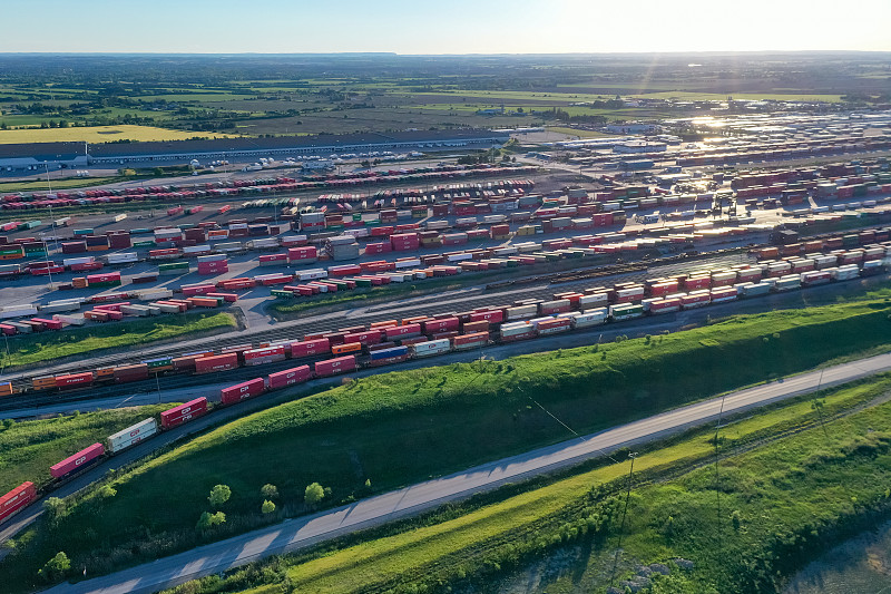 好孩子背带应用广州全球物流送达马耳他