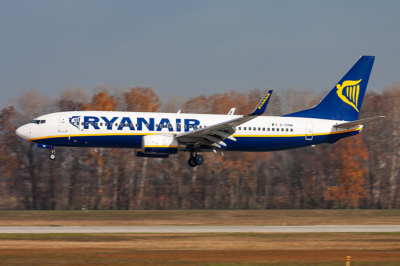 漏勺采用广州国际运输递送到西班牙