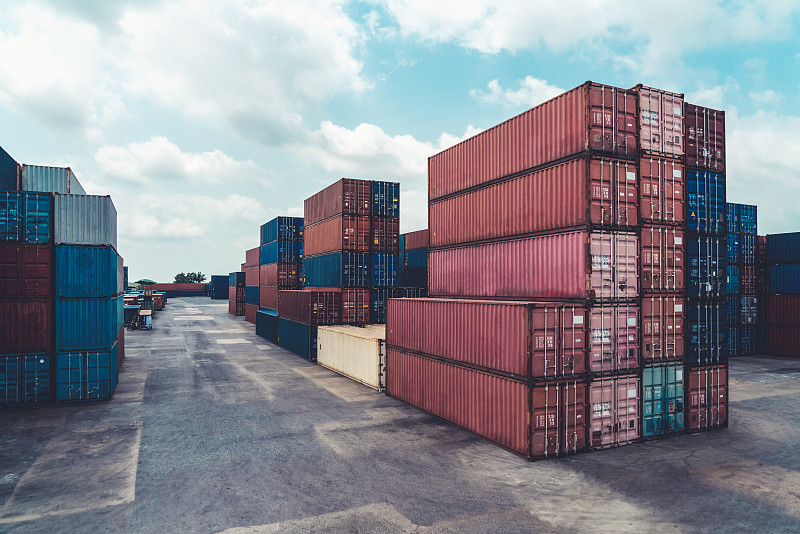 手机散热器选用广东广州国际快递快速送达意大利