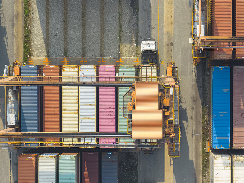 木制乐器采纳中国上海外贸物流送达沙特阿拉伯吉达