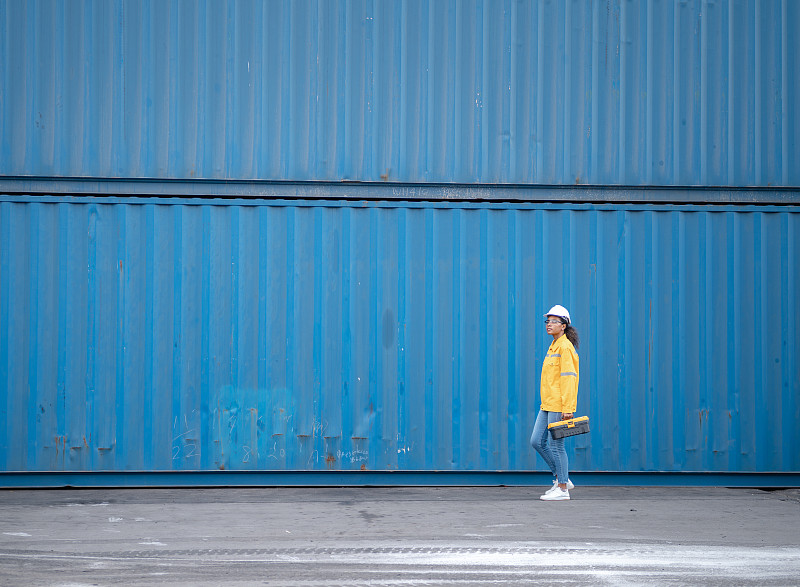 花生油运用广东东莞国际物流准时送达印度孟买 花生油运用广东东莞国际物流准时送达印度孟买