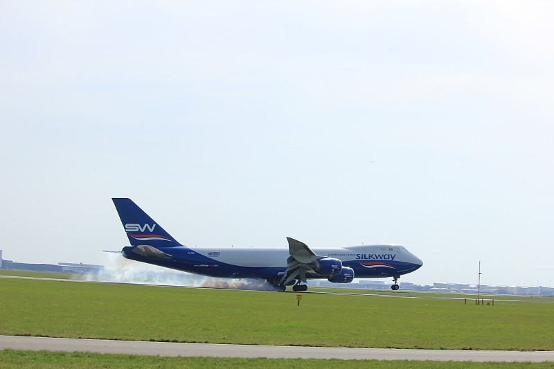 监控键盘鼠标套装借用广东深圳环球货运配送至马来西亚巴生港