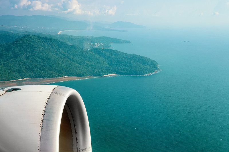 小米无线充电器通过佛山外贸物流派送至阿尔巴尼亚
