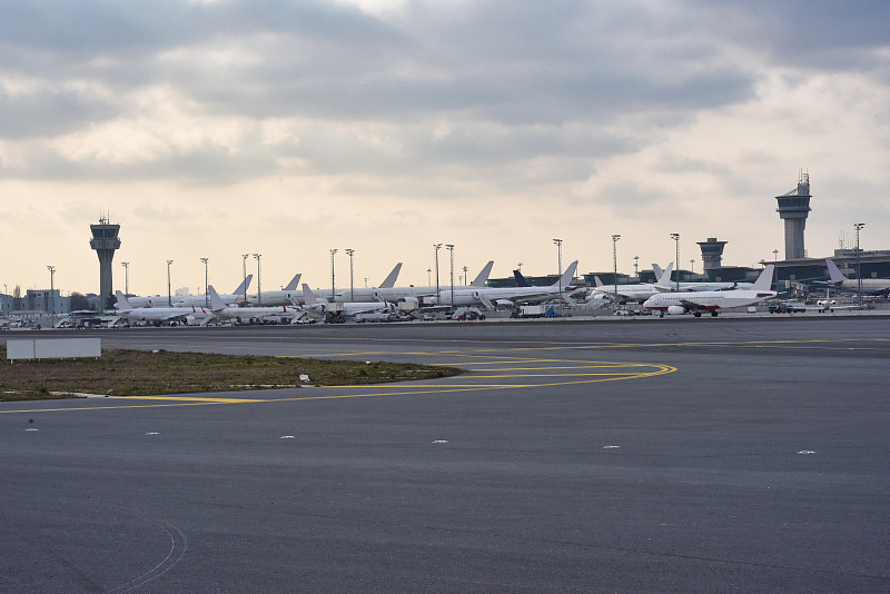 春节年画运用中山外贸物流抵达罗马尼亚