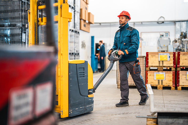 卫星组件采用浙江义乌国际物流送达泰国林查班港