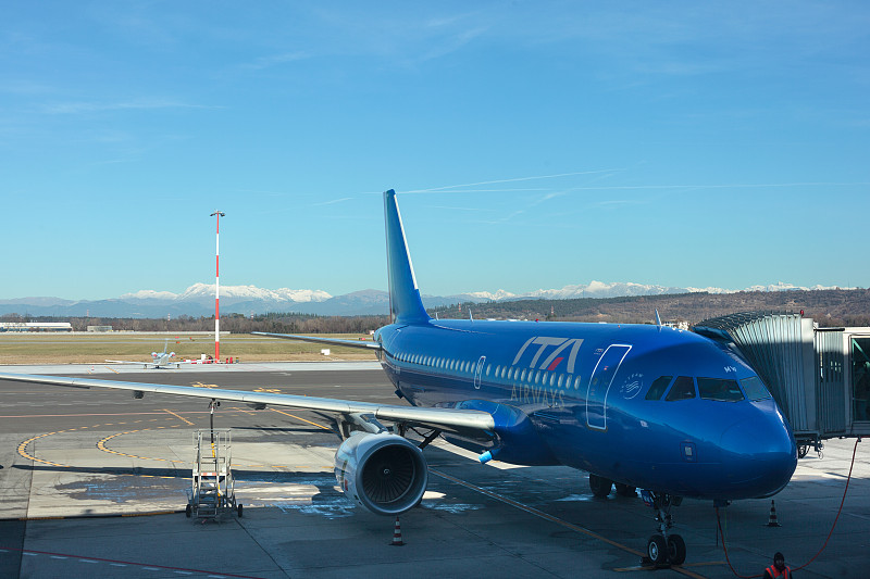 原料药通过中国上海跨国货运配送至美国纽约 原料药通过中国上海跨国货运配送至美国纽约