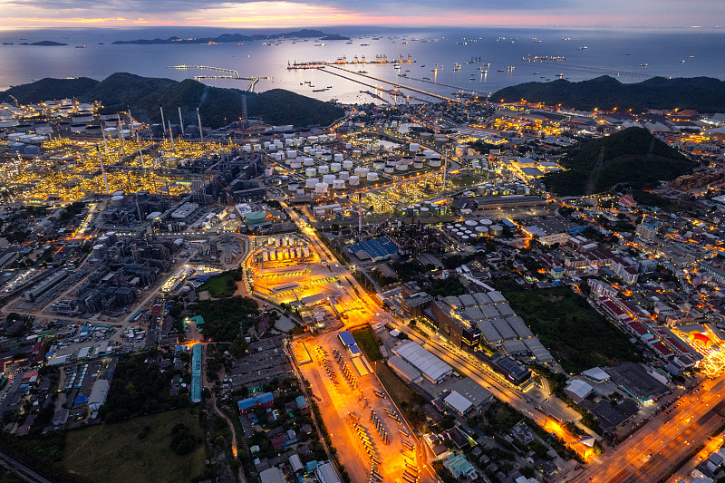 配电柜通过中国上海外贸物流运送至德国汉堡