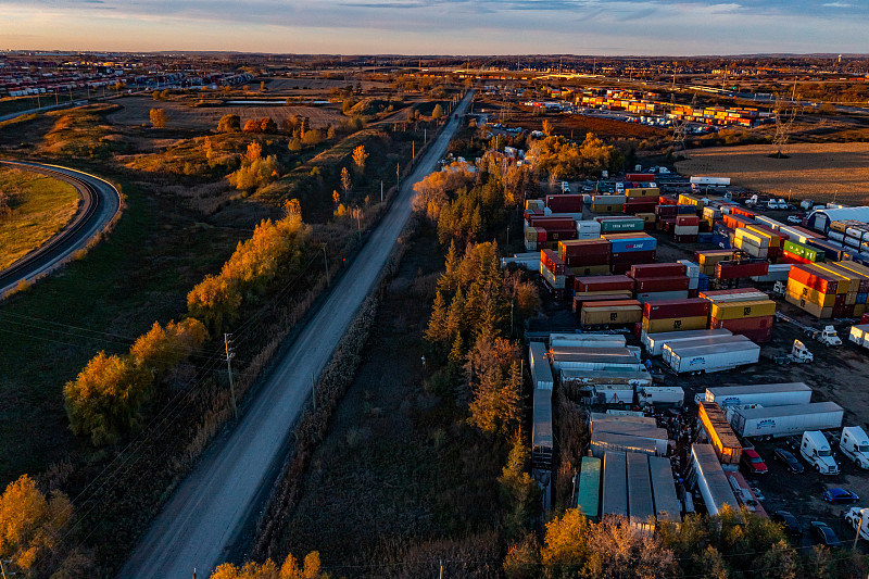 中国结使用深圳环球货运快送到圣马力诺