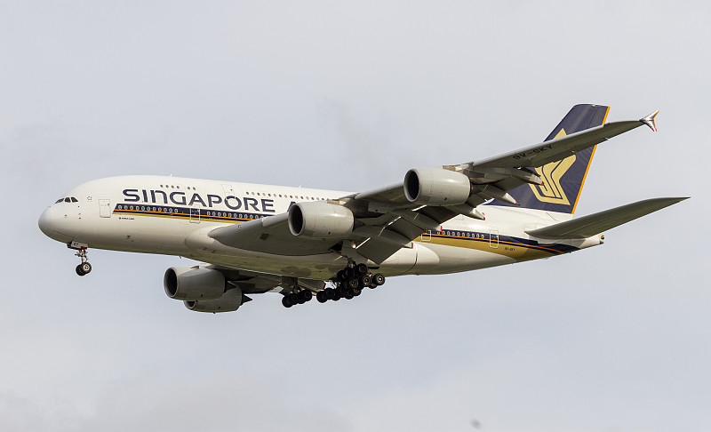 餐桌布艺（桌布、餐巾、桌旗）中国上海跨国货运运送至瑞典