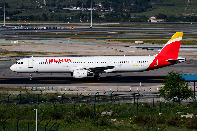 航空航天通过甘肃兰州环球货运配达英国费利克斯托