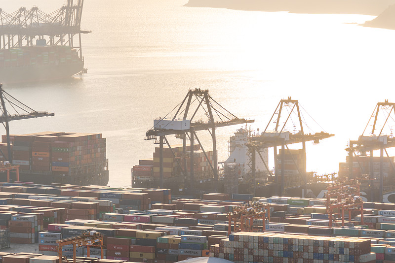 船舶护舷垫运用中国上海国际快递高效送达美国洛杉矶