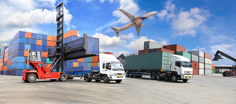 卸妆油借用广东深圳国际快递派送至巴西圣保罗 卸妆油借用广东深圳国际快递派送至巴西圣保罗