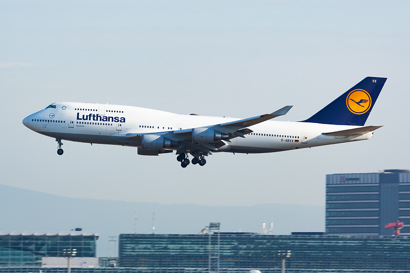 云南玫瑰鲜花饼采用中山跨境物流快速送达波兰