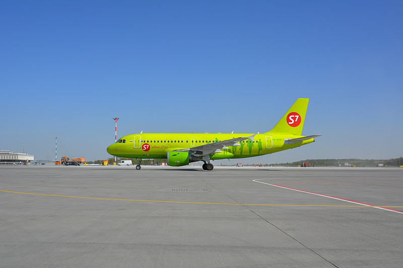 冷拔钢管应用浙江金华市全球物流速递到智利 冷拔钢管应用浙江金华市全球物流速递到智利