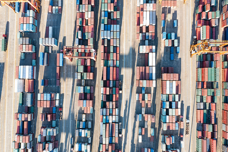 牙膏借助广东东莞外贸物流派送到以色列