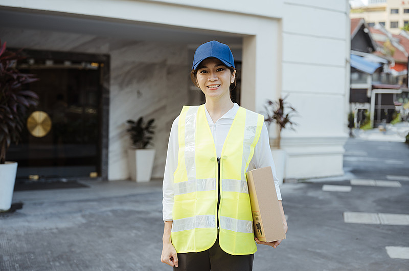 护发素/发膜采用江苏苏州国际快递承运至以色列