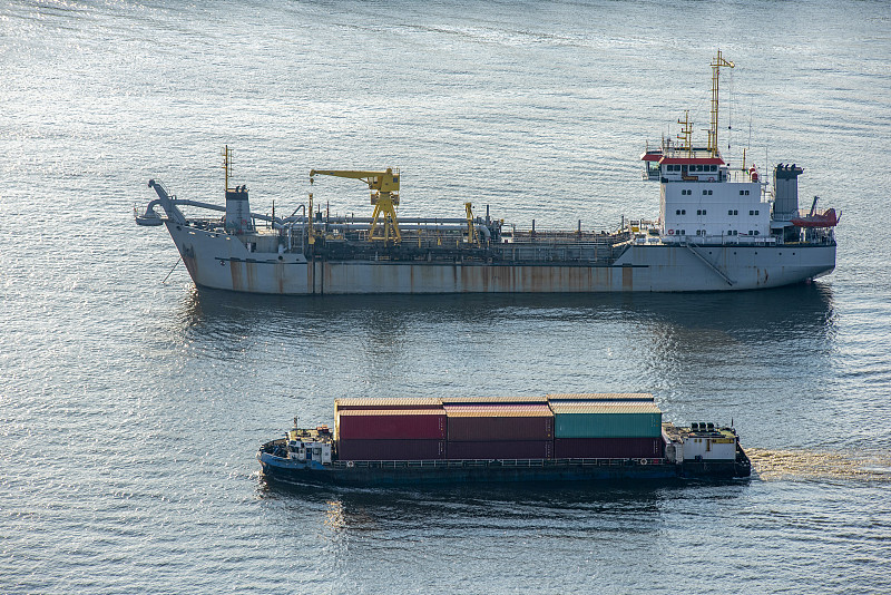 定妆喷雾通过浙江杭州全球物流安全送达泰国