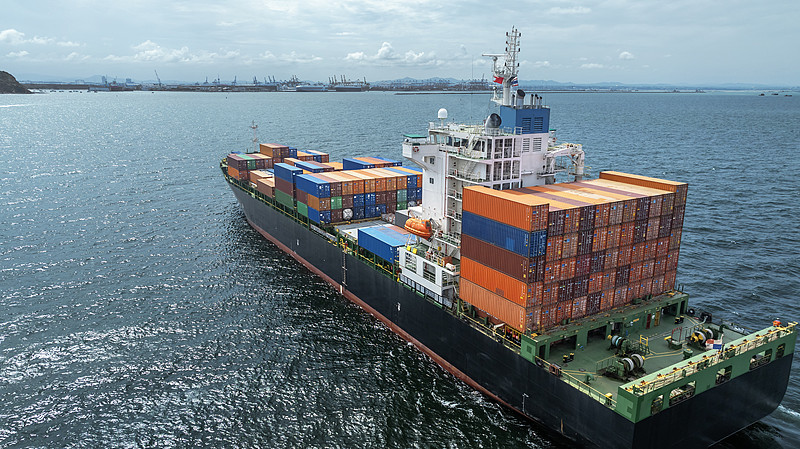 如何选择合适的国际快递寄递方式？