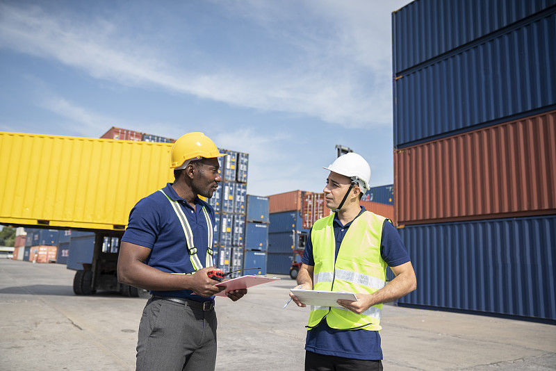 如何选择国际快递和动物托运注意事项