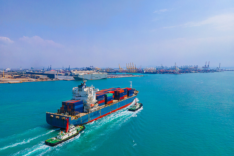 DHL快递推出GoGreen Plus服务，成为首家为客户提供使用燃料减排选项的国际快递公司