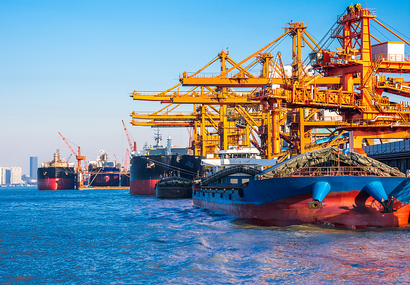 越赚越少，经济疲软仍会持续，中国2023年的贸易会如何发展？