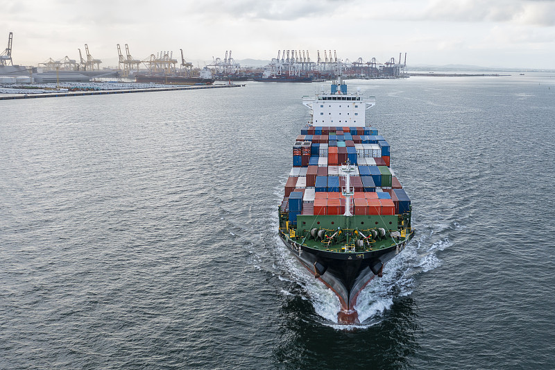 顺丰快递再次入围胡润世界500强