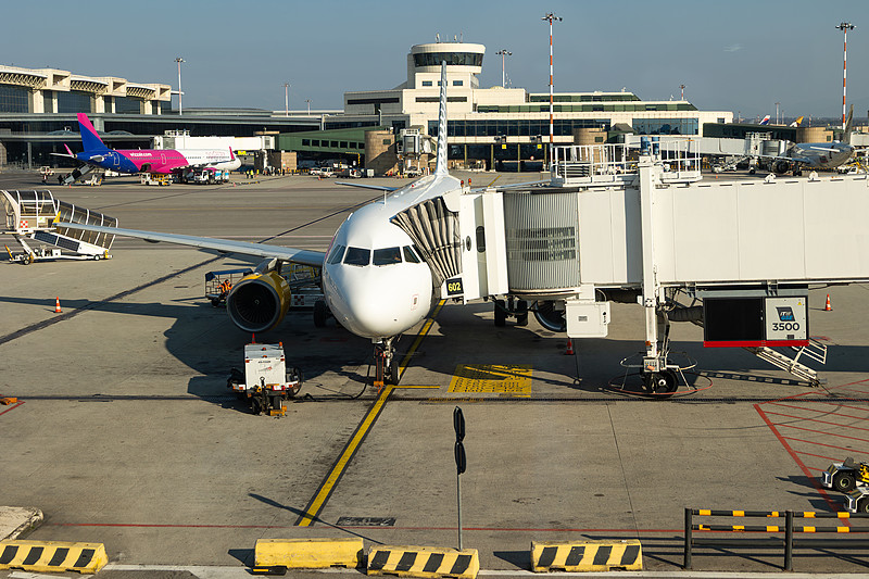 加拿大.吉姆利机场