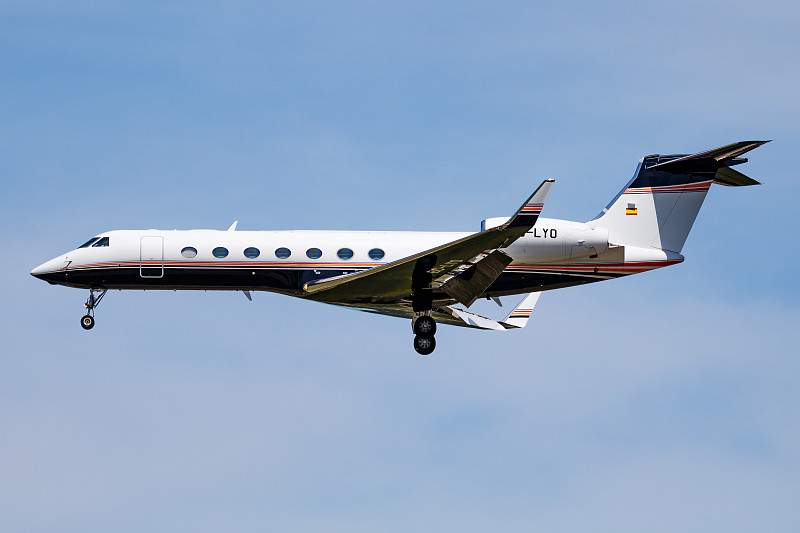 加拿大.大鸭岛机场