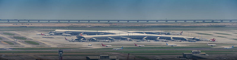 加拿大.夸利克姆机场