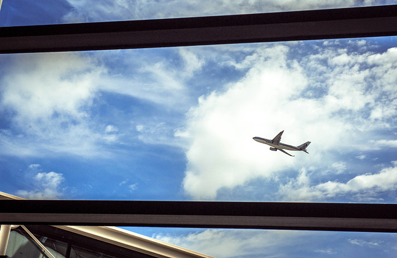 加拿大.斯奈尔湖机场