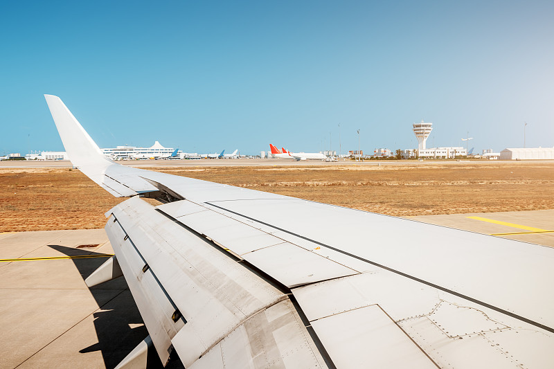 加拿大.拉格兰德四机场