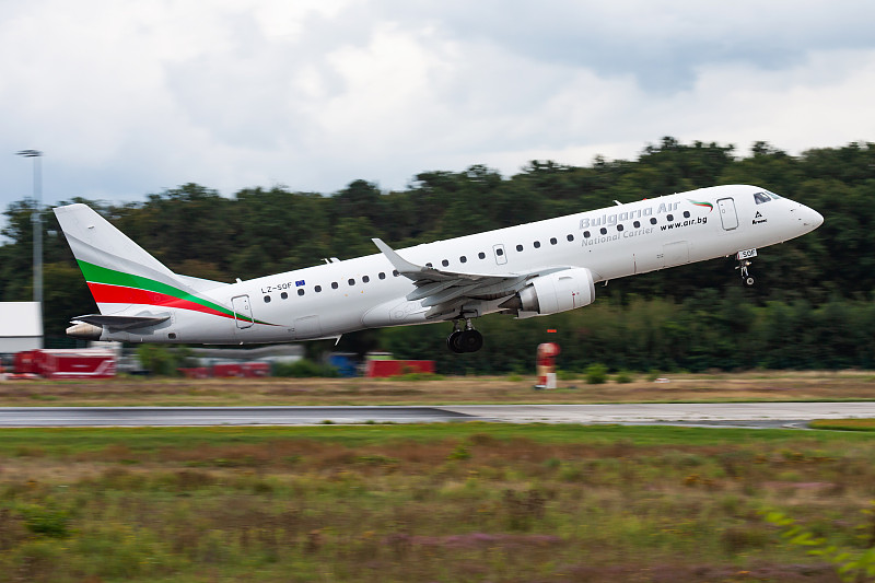 加拿大.博博奎恩莱克机场