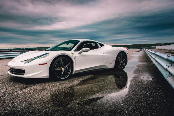 北京新能源车牌租赁一年费为什么比燃油车要便宜少